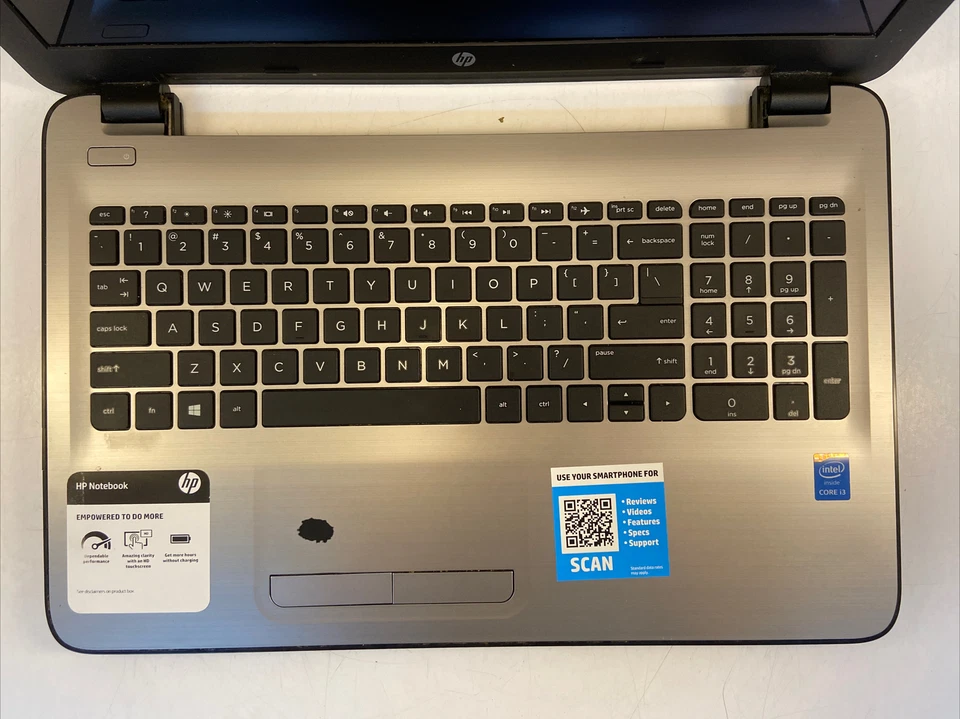 HP 15-ay083nr Intel Core i3-5005U 2,0 GHz 8 GB de RAM sin disco duro arranque en BIOS Foto 3 de 4