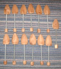 Vtg 13 Wood Shoe Trees Spring w/Wooden Knobs 10" Long Unbranded 6 sets 1 Cedar 
