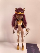 OOAK doll monster high Cleolei repaint custom