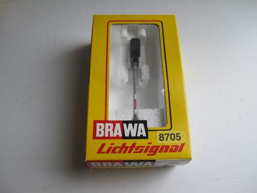 Brawa 8705, señal de bloqueo automático - señal luminosa, con base de enchufe, nuevo, pista HO, 1:87 | Zustand: Neu