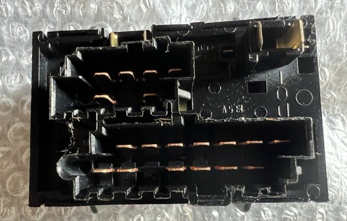 VOLVO 960/740 1983 -1992 Headlight Switch - Picture 3 of 6