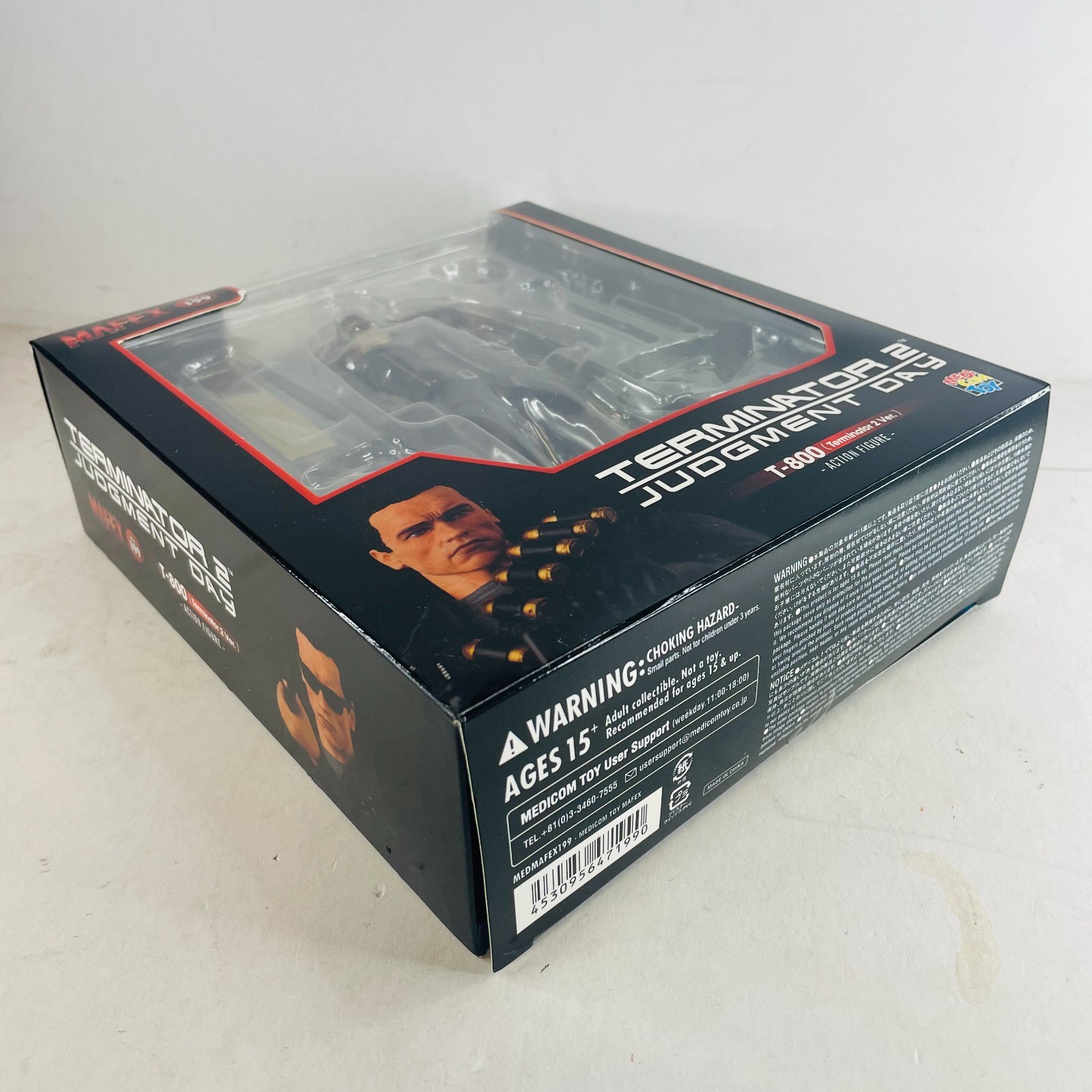 The Terminator 2 Judgment Day Arnold Schwarzenegger T-800 Figures Toys Gift
