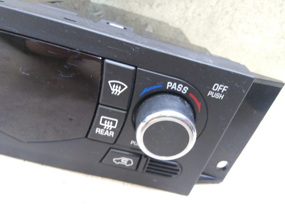 Control de clima de temperatura automático compatible con 02-07 BUICK RENDEZVOUS w66-200833 Foto 3 de 4