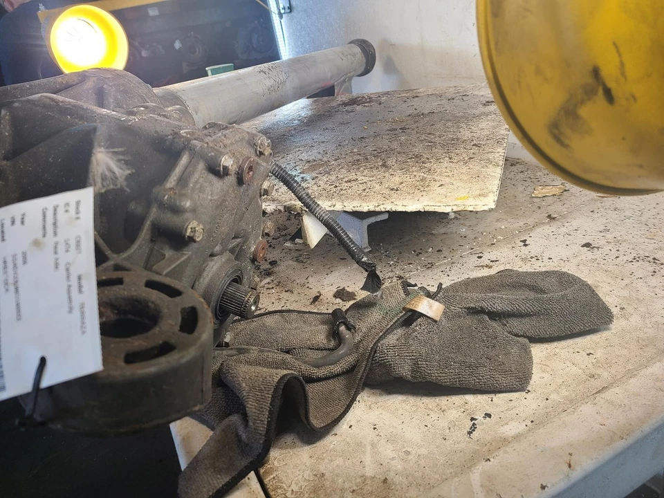 Conjunto de portador diferencial usado se adapta a: Buick Terraza 2006 eje trasero grado A Foto 2 de 4