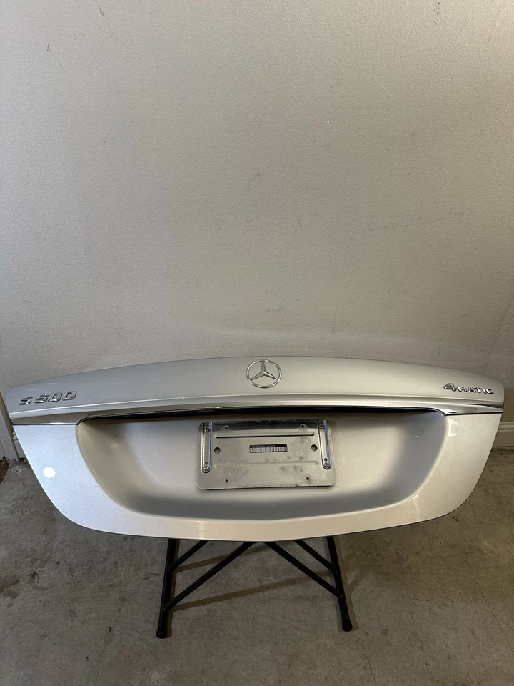 Mercedes Benz S550 2014-2017 tapa maletero trasero fabricante de equipos originales Foto 2 de 2