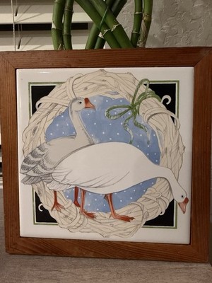 Vintage 1981 Vandor Tile Art Geese with A Distressed Wood Frame 5.5  by 5.5  ￼￼