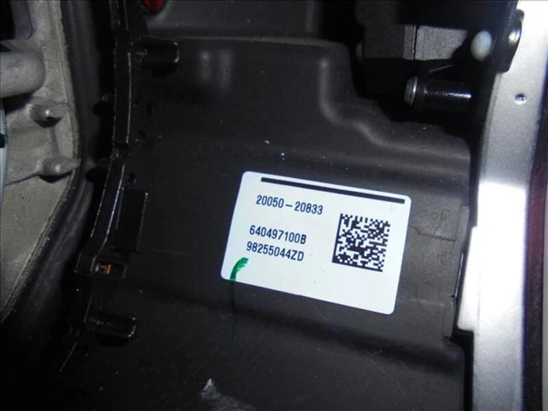 96255044ZD Volante PEUGEOT 208 1.2 G 2019 - 2020 68413 Foto 3 de 4