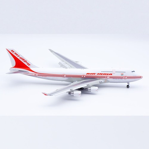 Modello di aeromobile pressofuso 1:200 JC Air India B747-400 VT-ESO ""lucidato"" con lembi - Foto 9 di 14