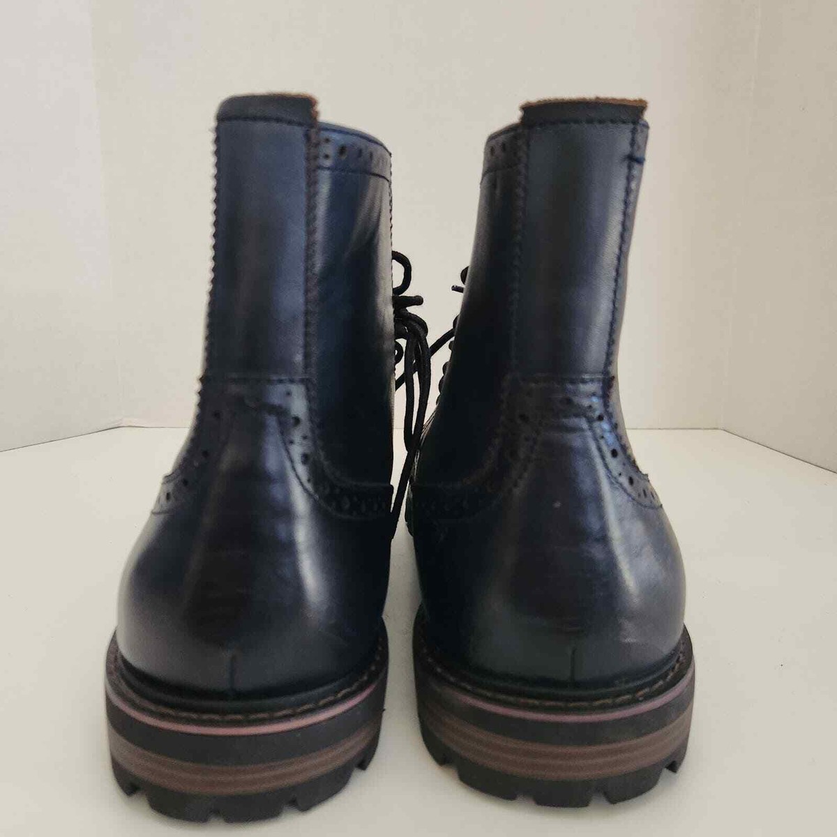 CLARKS Montacute Lord Leather Wingtip Boots *EUC* Navy | eBay display picture 1