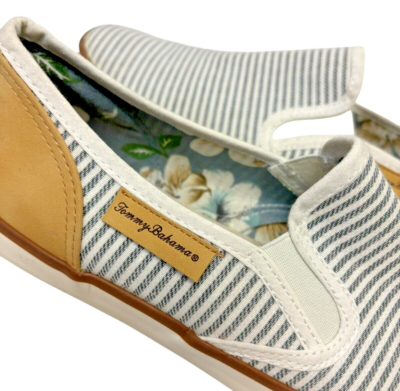 Tommy Bahama Women display picture 2