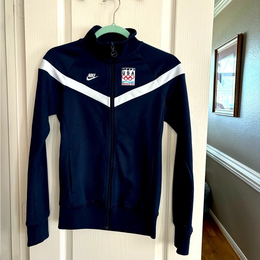 SACAI X NIKE Giacca con zip Nike vintage 2010 Vancouver team USA. Condizioni imperfette. XS