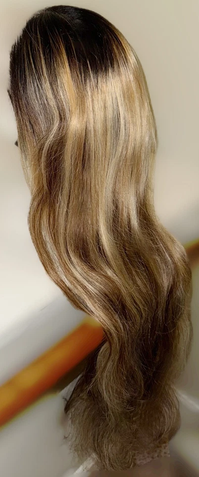 Peluca 28 pulgadas, 100 % cabello humano, raíces oscuras, con múltiples tonos de reflejos rubios, Foto 3 de 4