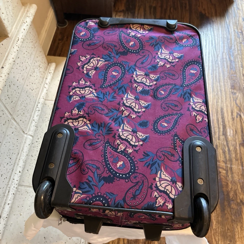 TAG Paisley Floral Suitcase – Purple & Pink Rolling Luggage w/ Front Pockets - Image 2 of 4