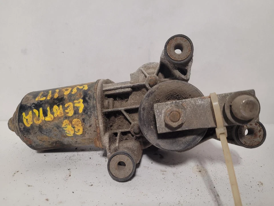 Used Windshield Wiper Motor fits: 1988 Nissan Sentra Grade A - Image 2 of 4