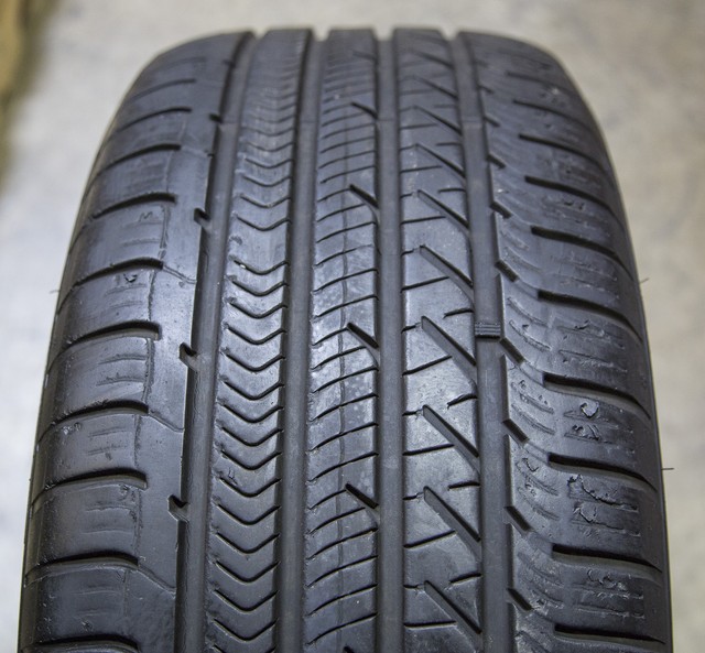 Goodyear Eagle Sport Run Flat 285 45 R20 Performance All Season Tire