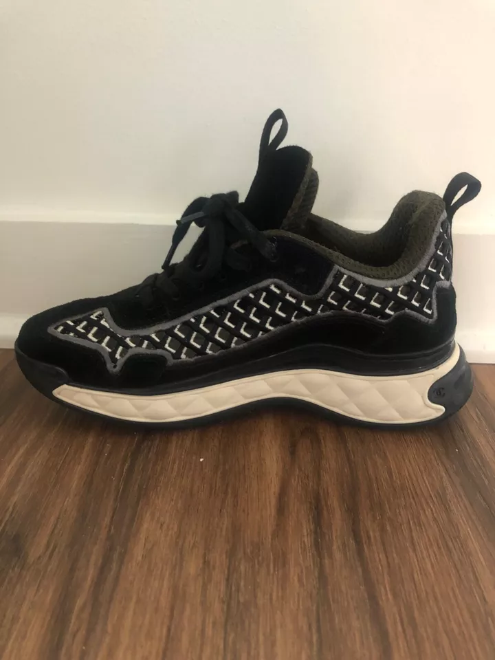 Chanel Black Suede & Fabric Interlocking Shoe Size 38 G37126 - Image 3 of 4