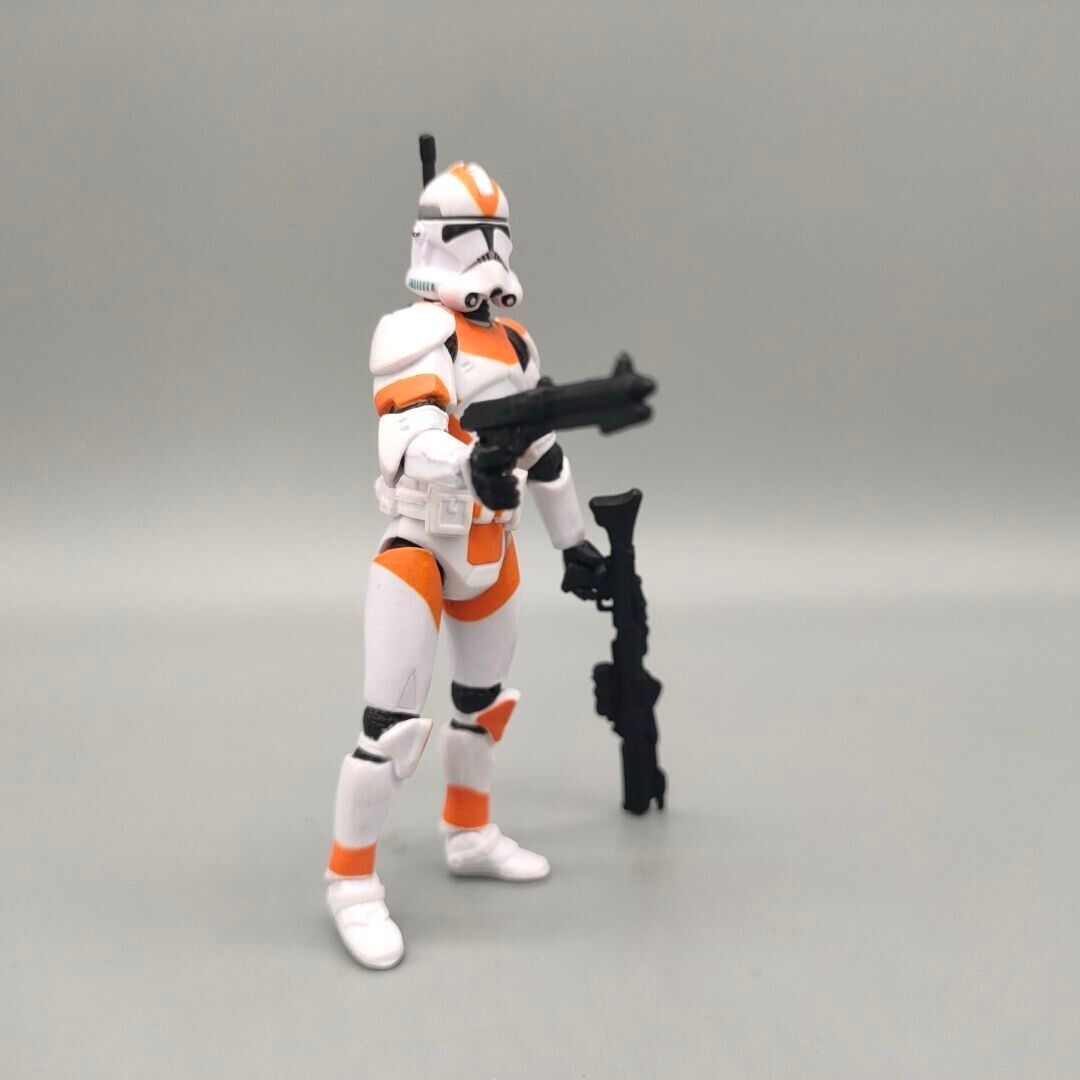 PG751 PG752 PG753 PG754 PG755 PG756 PG757 PG758 Single Sale Building Blocks  White Yellow Utapau Trooper Commander Appo Space Figures Learning Dolls  Toys for children PG8077