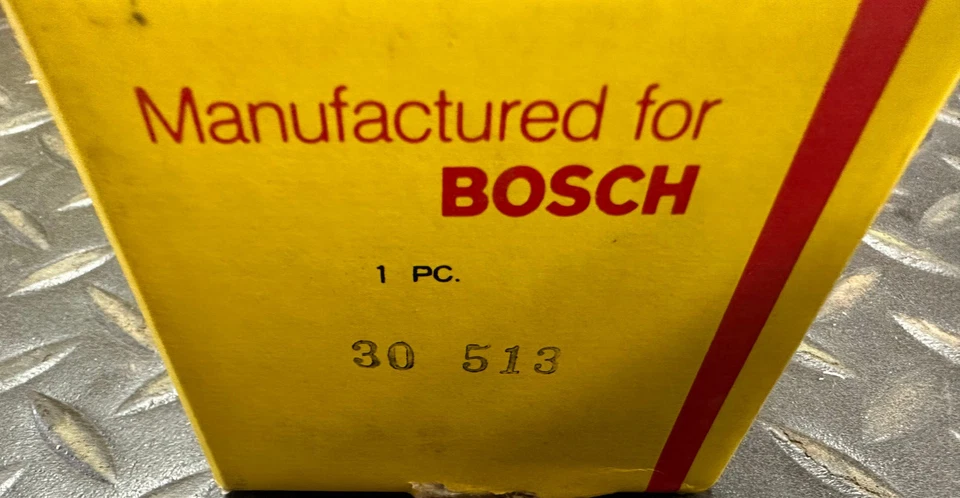 Regulador de voltaje Bosch - 30 513 / 30513 - Se adapta a Nissan / Datsun 620, 1200 y más Foto 4 de 4