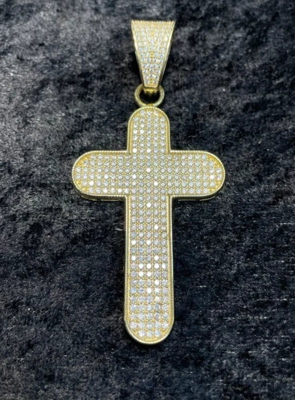 Cross sale pendant design