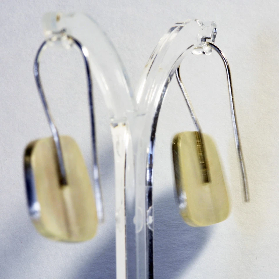 Brincos de prata turquesa modernos feitos à mão de designer de resina Quercus - Imagem 2 de 4