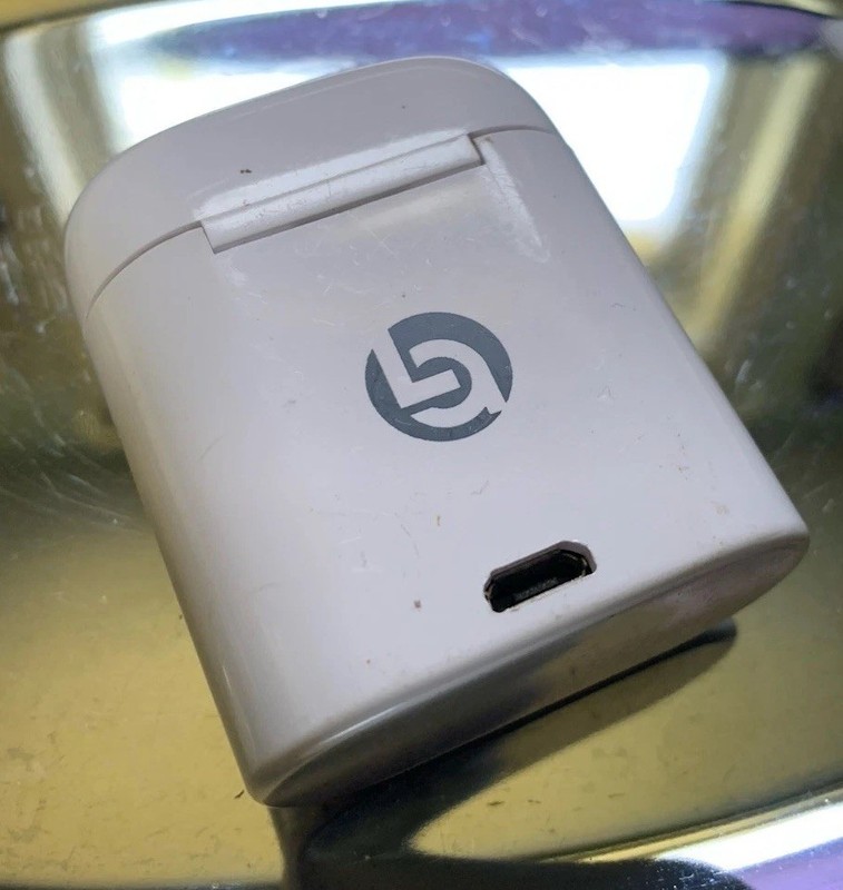 bluetooth wireless earbuds