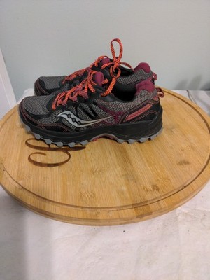 Saucony  Excursion TR11 Women's 7 Multicolor Good Condition 