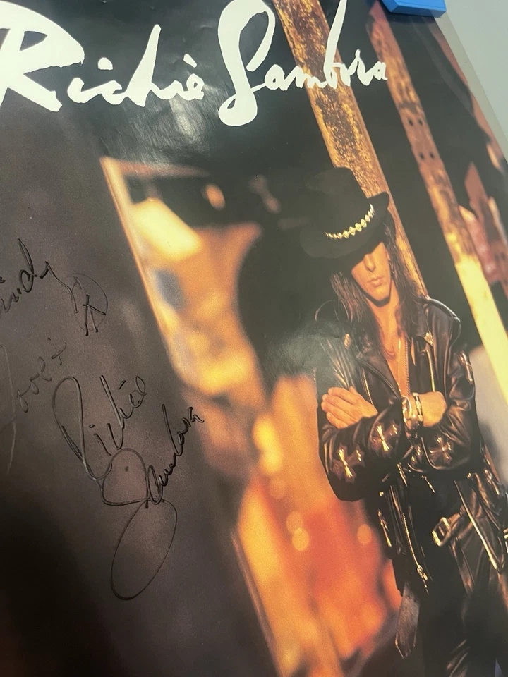 PÓSTER PROMOCIONAL ORIGINAL FIRMADO Richie Sambora Stranger In This Town AUTO Bon Jovi Foto 2 de 4