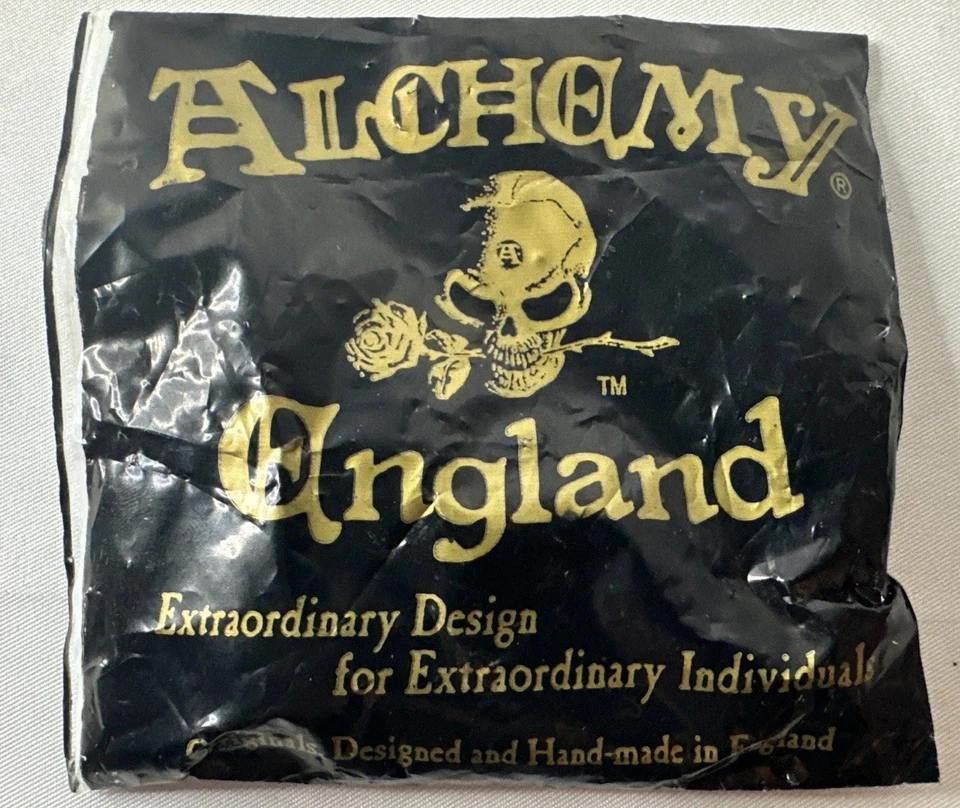 Collar Colgante Cuervo Negro NUEVO Pájaro Punk Gótico Bruja Regalo Alquimia Inglaterra Foto 2 de 4