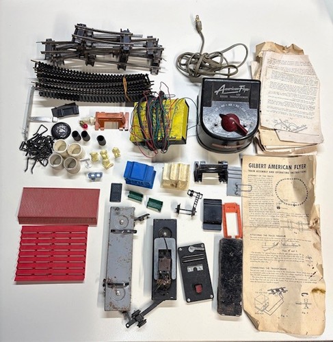 Gilbert American Flyer S Gauge Model Train Equipment Lot w/manuals 1950's