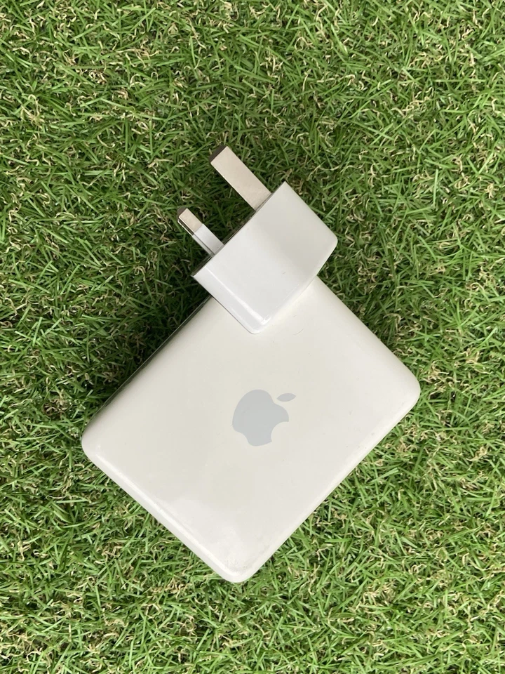 Apple Airport Express A1088 (UK Plug) Wifi Base Station (C248) - Image 2 of 4