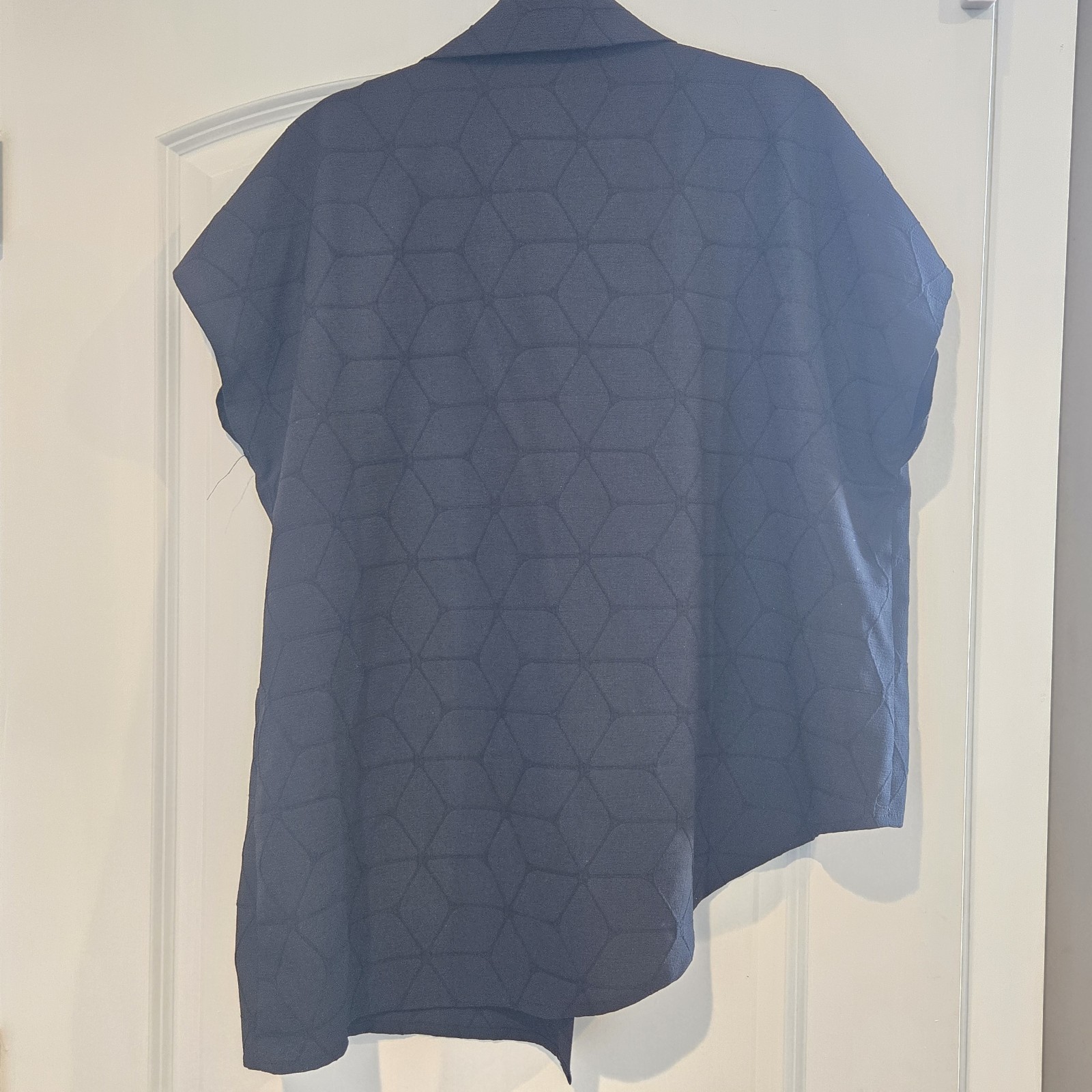 Elsewhere Black Geometric Collared Button Blouse … - image 3