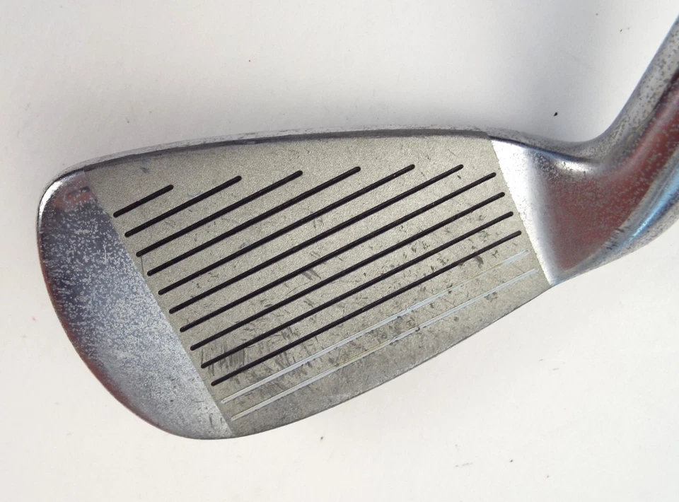 Walter Hagen Series 1Youth's Golf Club 6-Iron Graphite Right-Handed 22.5 Inches - Image 3 of 4