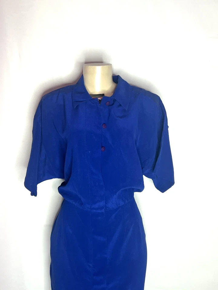 复古 MAGGY LONDON BRIGHT 蓝色纽扣丝绸连衣裙 14 码 — 第 2/3 张图片