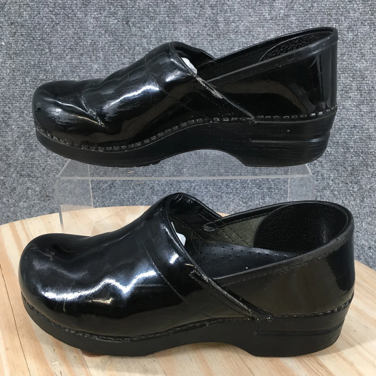 Cheap dansko clogs best sale sale