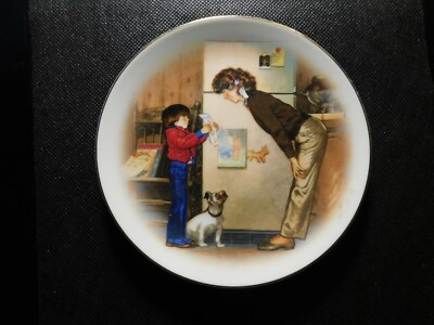 AVON SPECIAL MEMORIES BY TOME NEWSOM 1985 COLLECTOR PLATE 