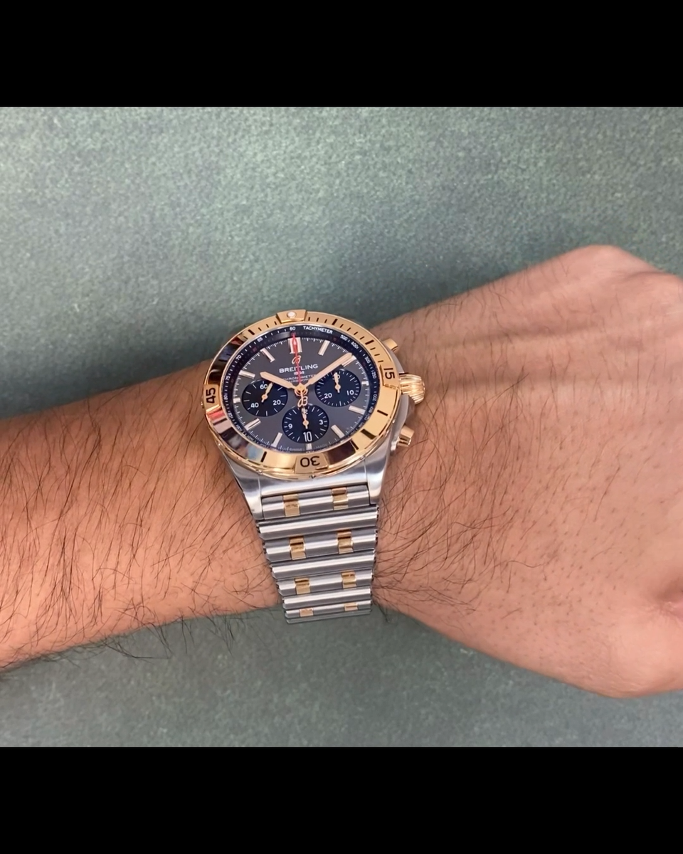 Breitling Chronomat B01 42 Chronograph 18k Rose Gold/Steel Mens