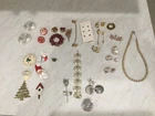 VINTAGE ASSORTED COSTUME JEWELRY BRANDS SARAH COVENTRY,TRIFARI GOLD&SILVER TONE