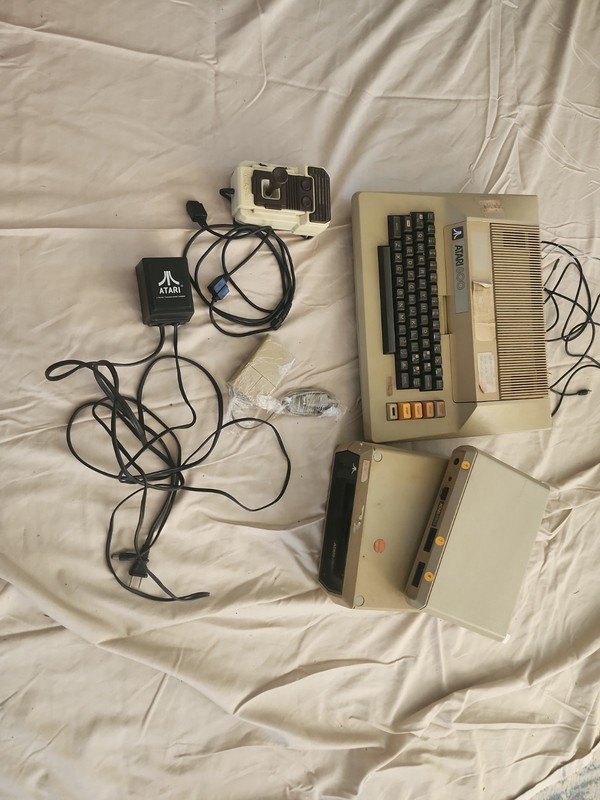 Atari 800 Vintage Home Computer Classic Personal Computer System