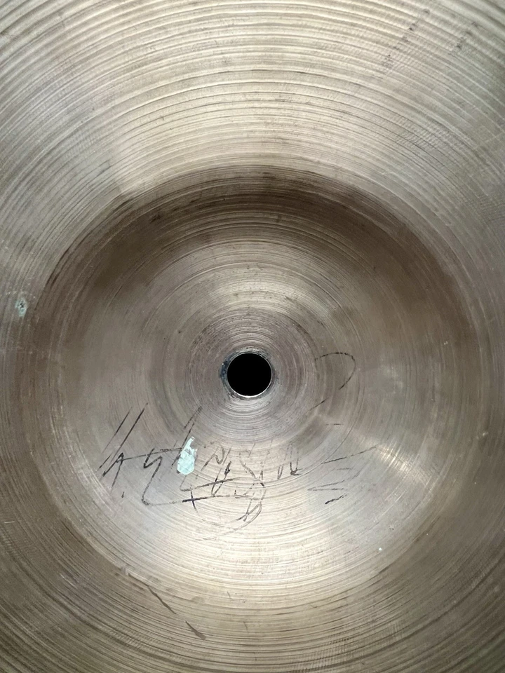 Platillo Zildjian primera o segunda estampilla vintage años 20’s - 1930’s Foto 3 de 4