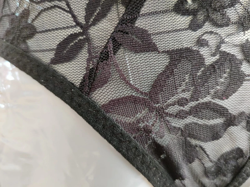 Sexy Dessous: Spitzen-Tanga - Schwarz - Bild 3 von 4