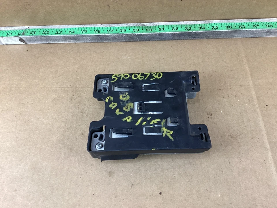 Компьютерный модуль управления двигателем 2003 - 2005 Chevrolet Cavalier ECU ECM 12576162 - Изображение 3 из 4