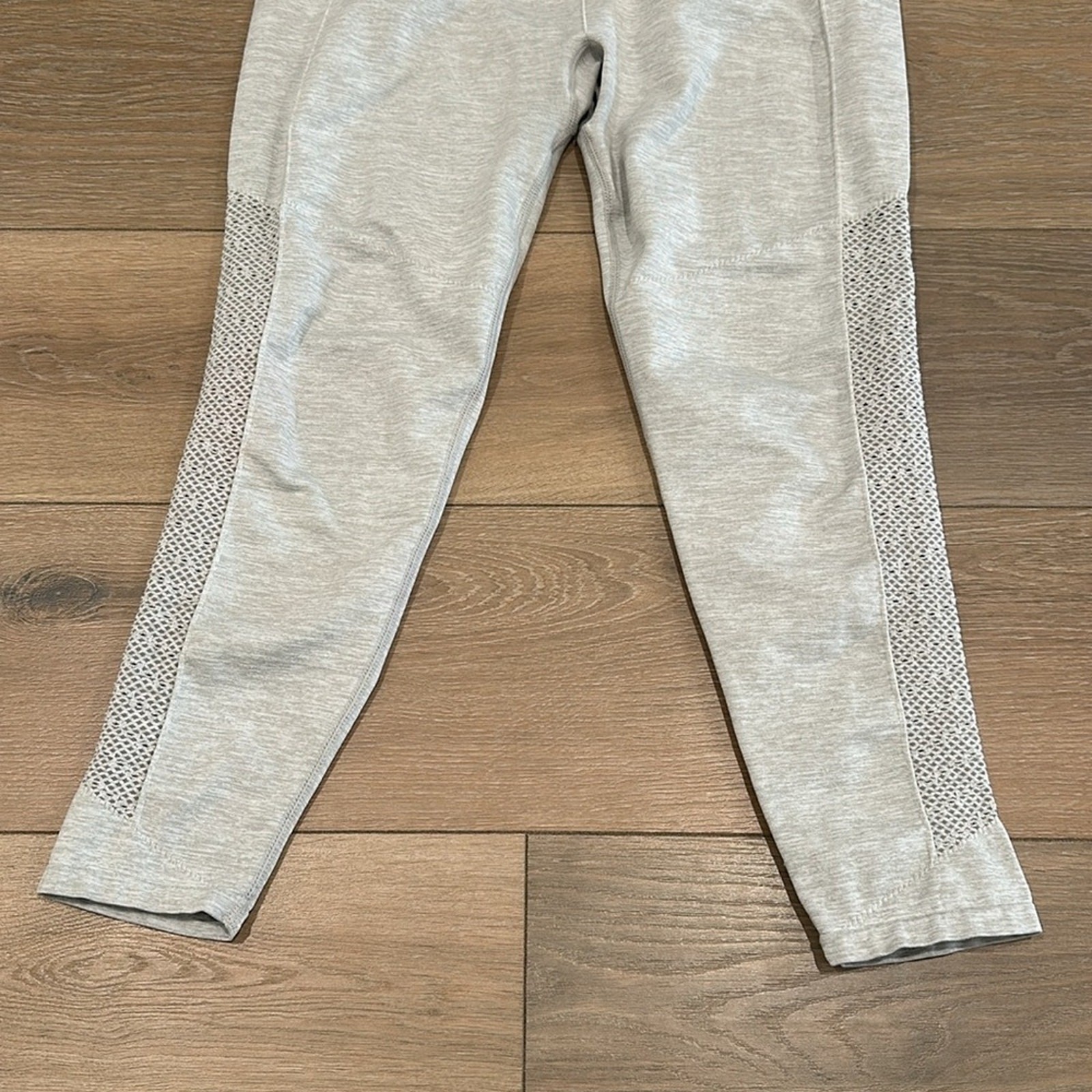 FABLETICS Light Heathered Gray Eco Sync High Wais… - image 5