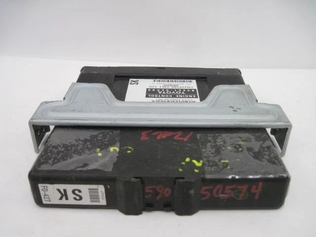 ORDENADOR ECM ECU Solara 2005 05 2006 06 automático 89661-06C00 671439 Foto 3 de 4