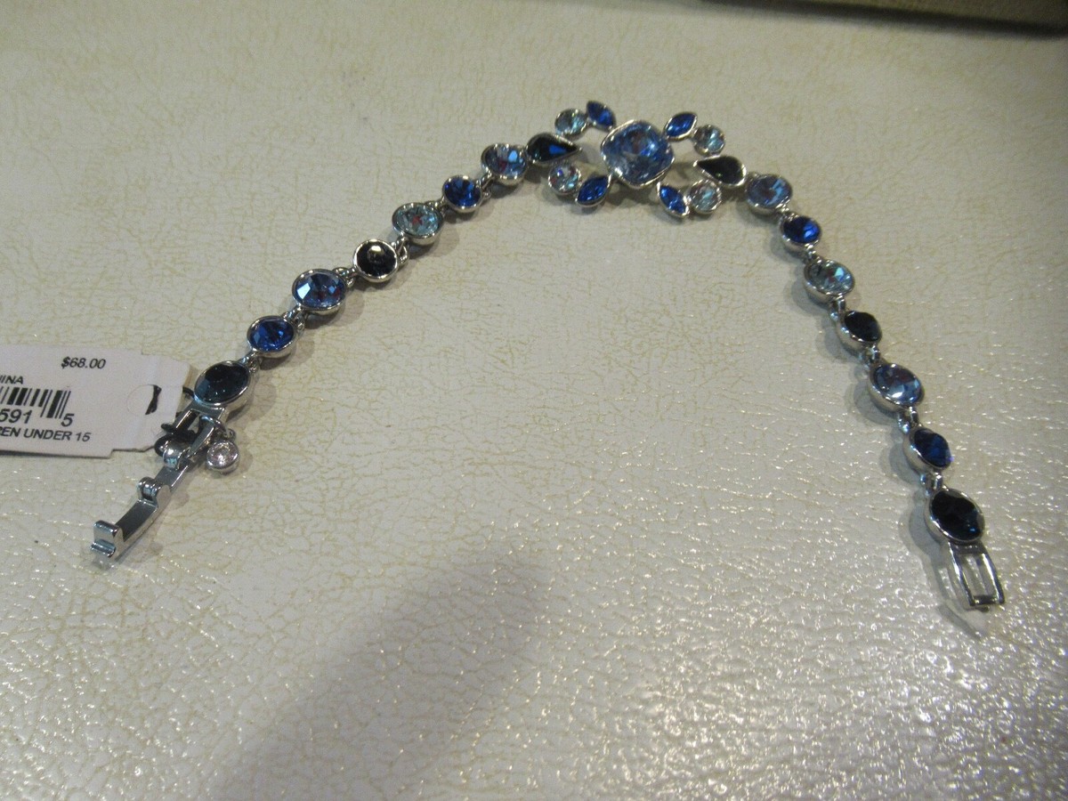 NWT Givenchy Flex Bracelet/ Hook in Signed Clasp, Blue
