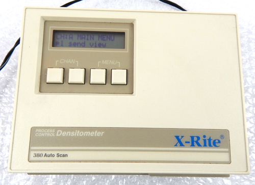 X-RITE MODEL 380 PROCESS CONTROL DENSITOMETER - Picture 2 of 8