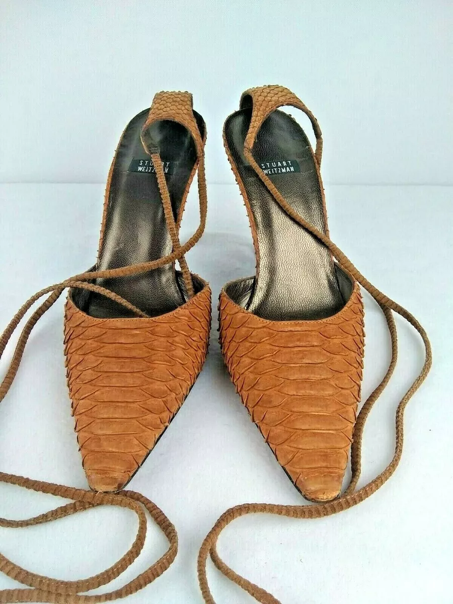 Stuart weitzman roman suede flat best sale sandals