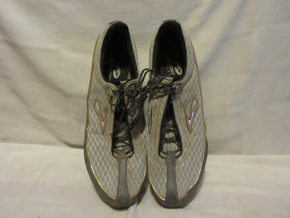 Brooks Track & Field 40019991 Spikes Nerve 2‎ Distance Men\'s 11 Great Condition Brooks Nerve Track and Field Spikes Yellow with White Mesh  main image 4