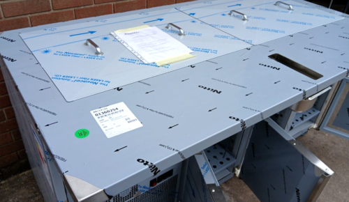 FOLLETT REFRIGERATED PIZZA 1830 MAKE TABLE, 3 DOOR, REFRIGERATED TOP, NEVER USED - Picture 19 of 24