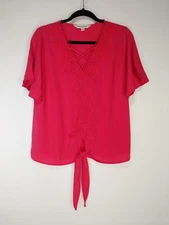 Davi & Dani Size M Medium Pink Short Sleeve V-Neck Tied Front Top