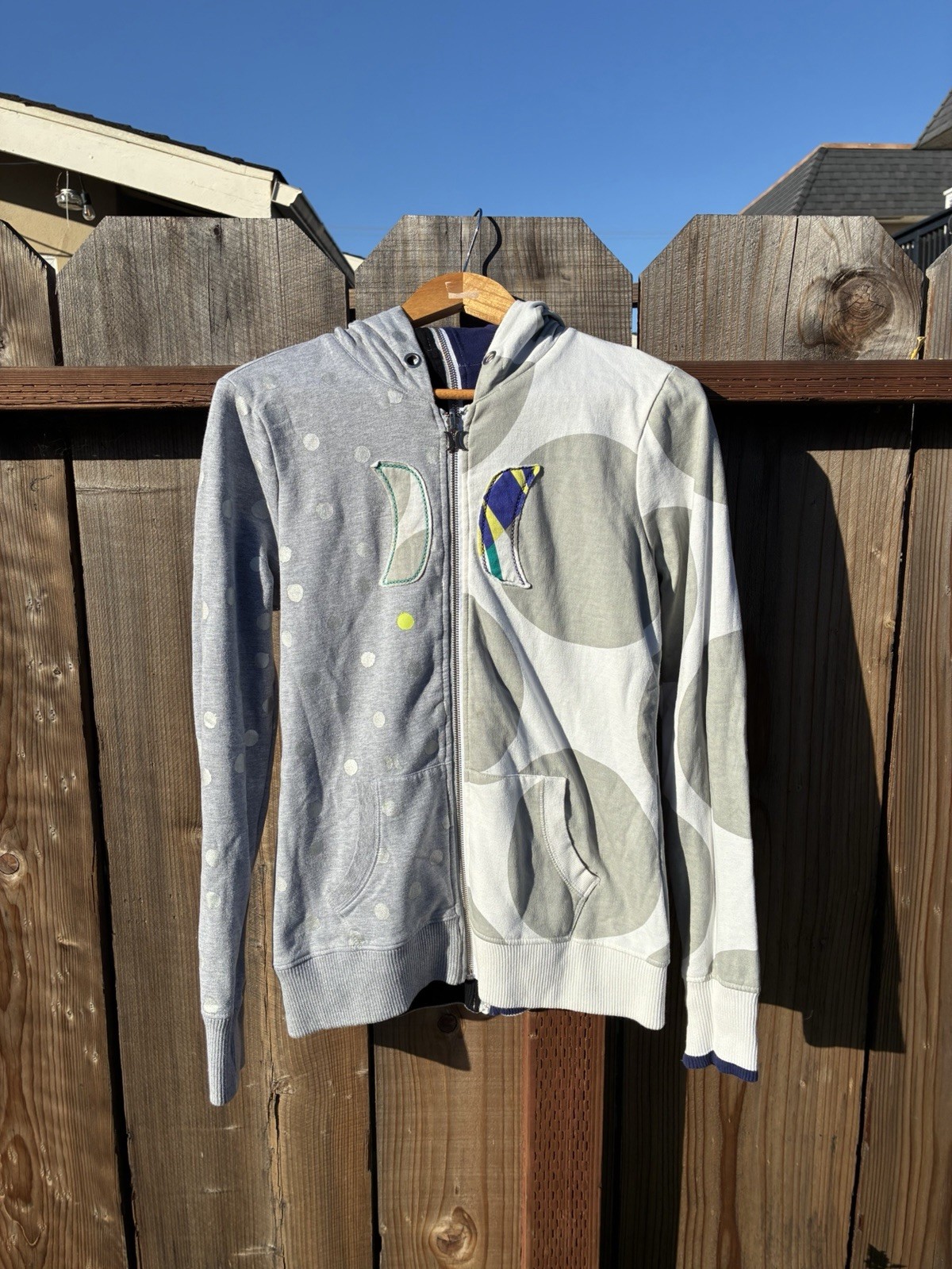 Hurley split-design patchwork hoodie Size Medium - image 1